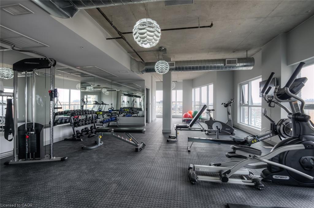 1310-1 Victoria Street S, Kitchener, ON - Indoor Photo Showing Gym Room