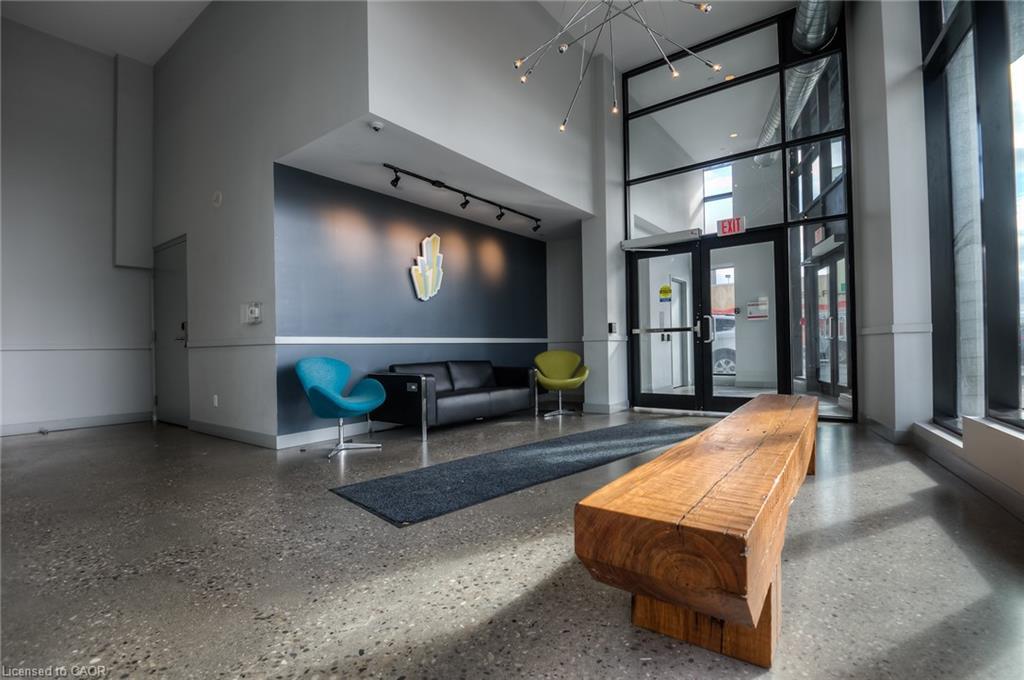 1310-1 Victoria Street S, Kitchener, ON - Indoor Photo Showing Other Room