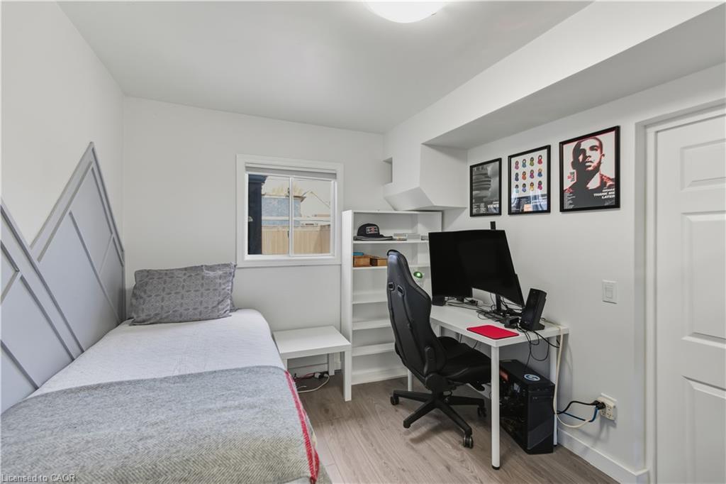 9 Hope Avenue, Hamilton, ON - Indoor Photo Showing Office