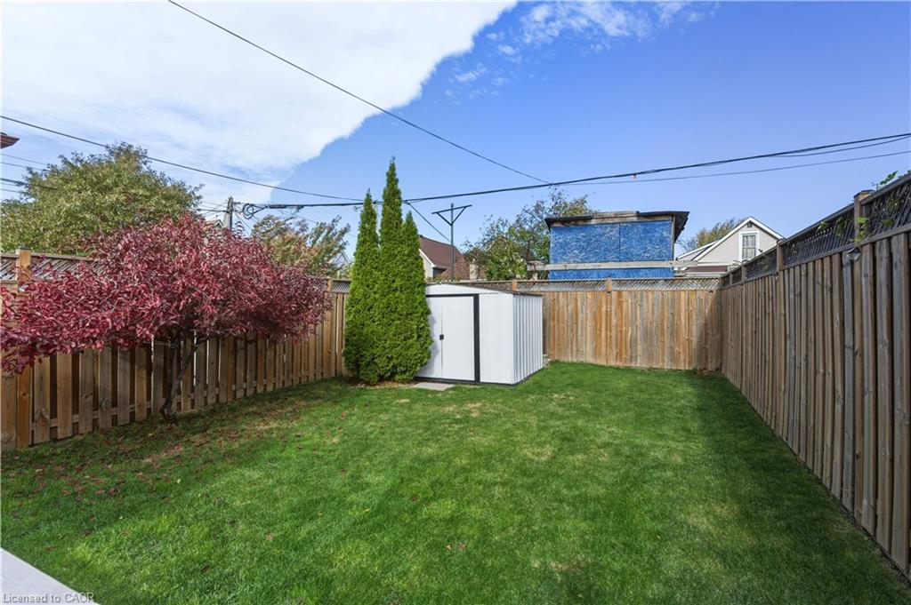 9 Hope Avenue, Hamilton, ON - Outdoor