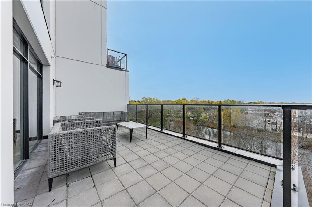 601-71 Wyndham Street S, Guelph, ON - Outdoor With Balcony With Exterior