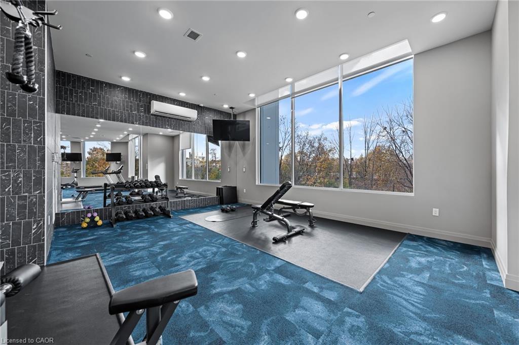 601-71 Wyndham Street S, Guelph, ON - Indoor