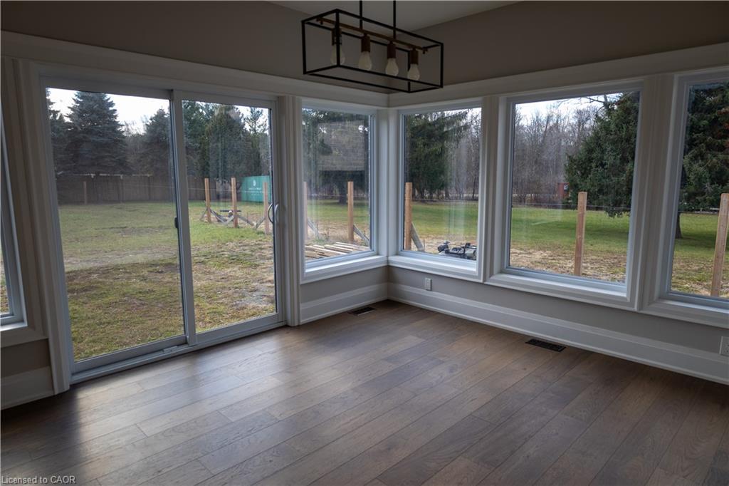 75 Robinson Road, Cambridge, ON - Indoor Photo Showing Other Room