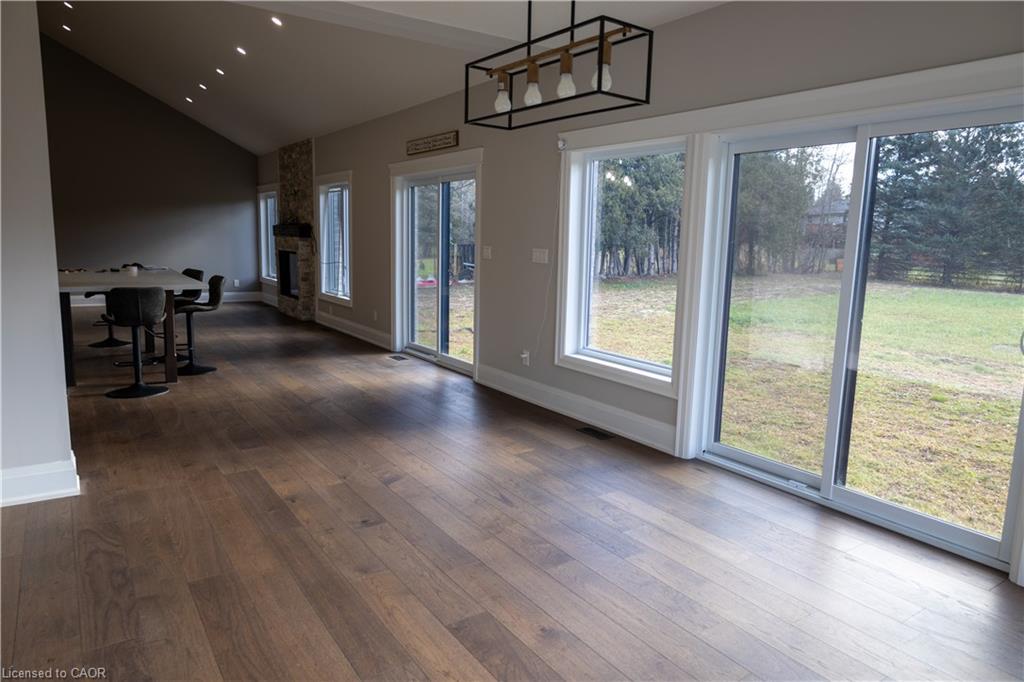 75 Robinson Road, Cambridge, ON - Indoor Photo Showing Other Room