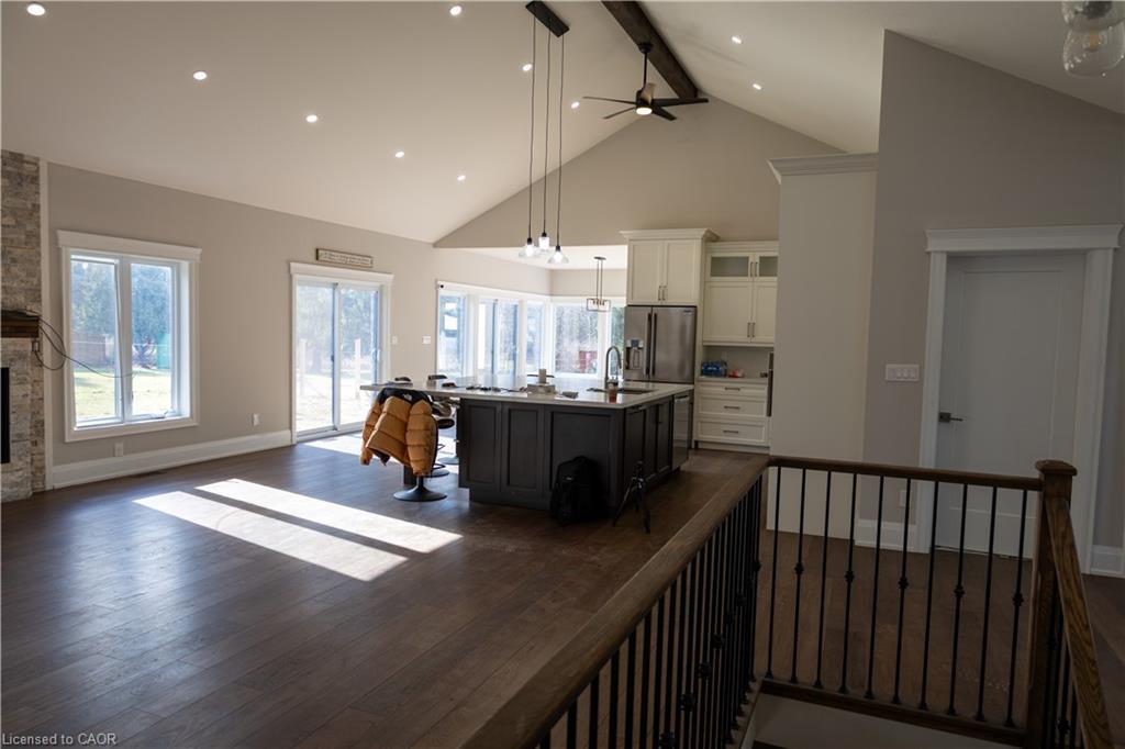 75 Robinson Road, Cambridge, ON - Indoor With Fireplace