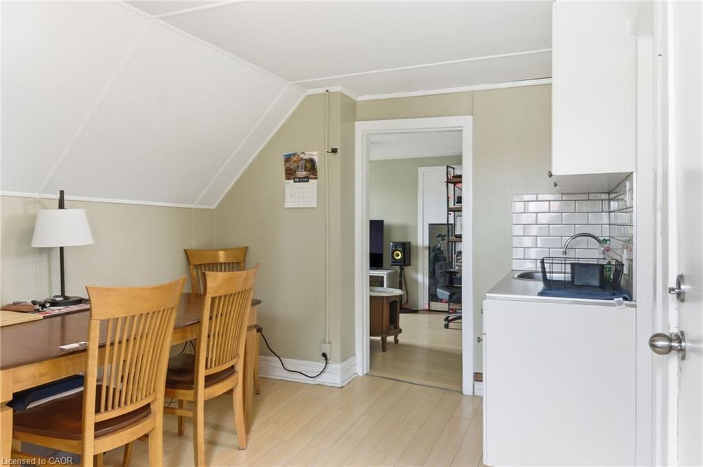 180 Ontario Street, St. Catharines, ON