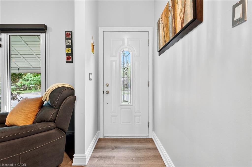 4542 Nancy Drive, Niagara Falls, ON - Indoor Photo Showing Other Room