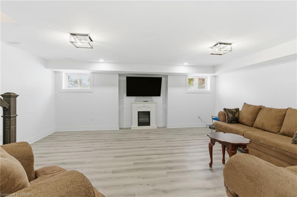 1576 Woodburn Road, Binbrook, ON - Indoor With Fireplace