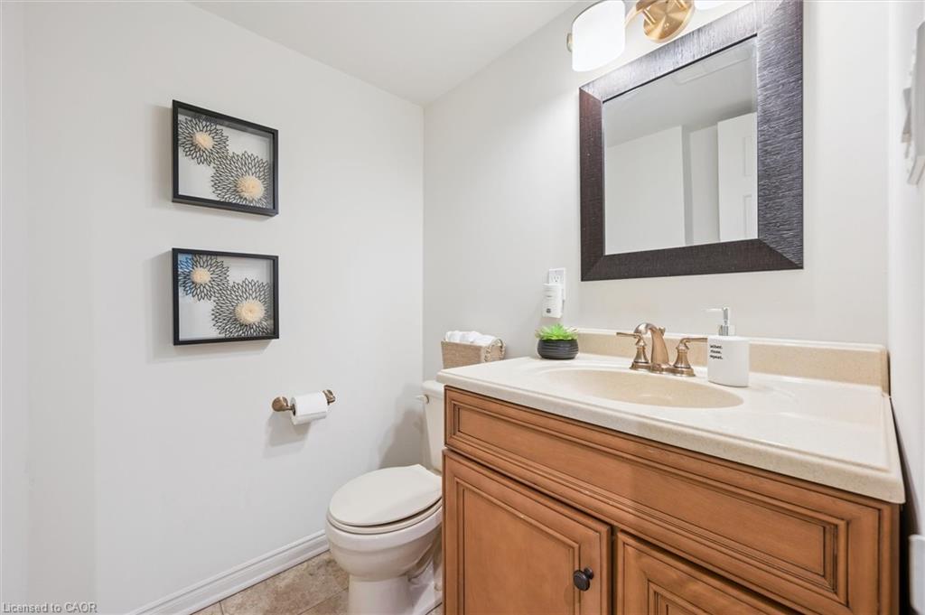 504-300 Keats Way, Waterloo, ON - Indoor Photo Showing Bathroom