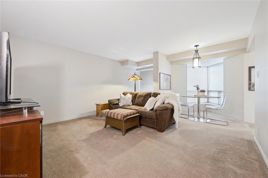 504-300 Keats Way, Waterloo, ON - Indoor