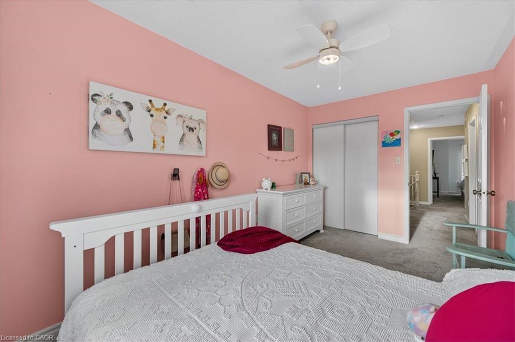 616 Iris Court, Burlington, ON - Indoor Photo Showing Bedroom