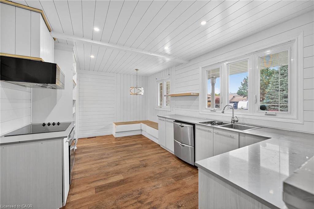 58 Ted Street, St. Catharines, ON - Indoor Photo Showing Kitchen With Double Sink