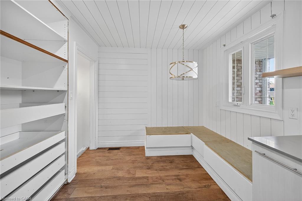 58 Ted Street, St. Catharines, ON - Indoor