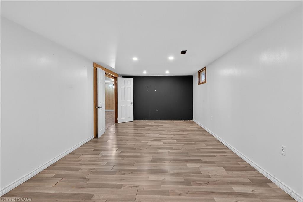 58 Ted Street, St. Catharines, ON - Indoor Photo Showing Other Room