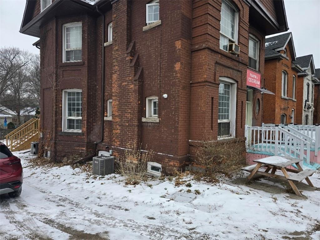 291 Main Street W, Hamilton, ON