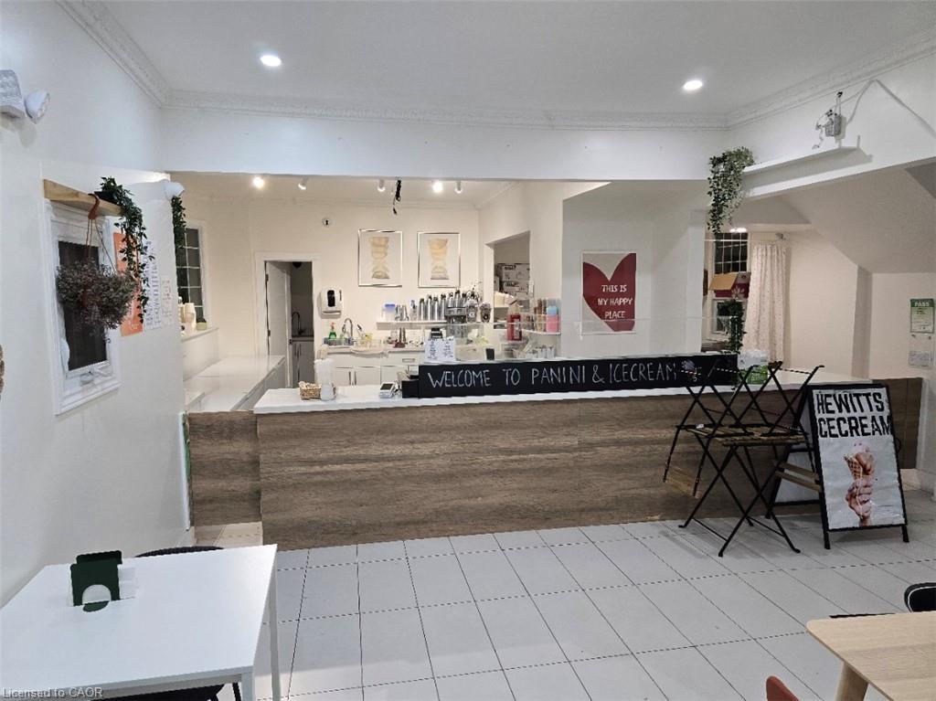 291 Main Street W, Hamilton, ON