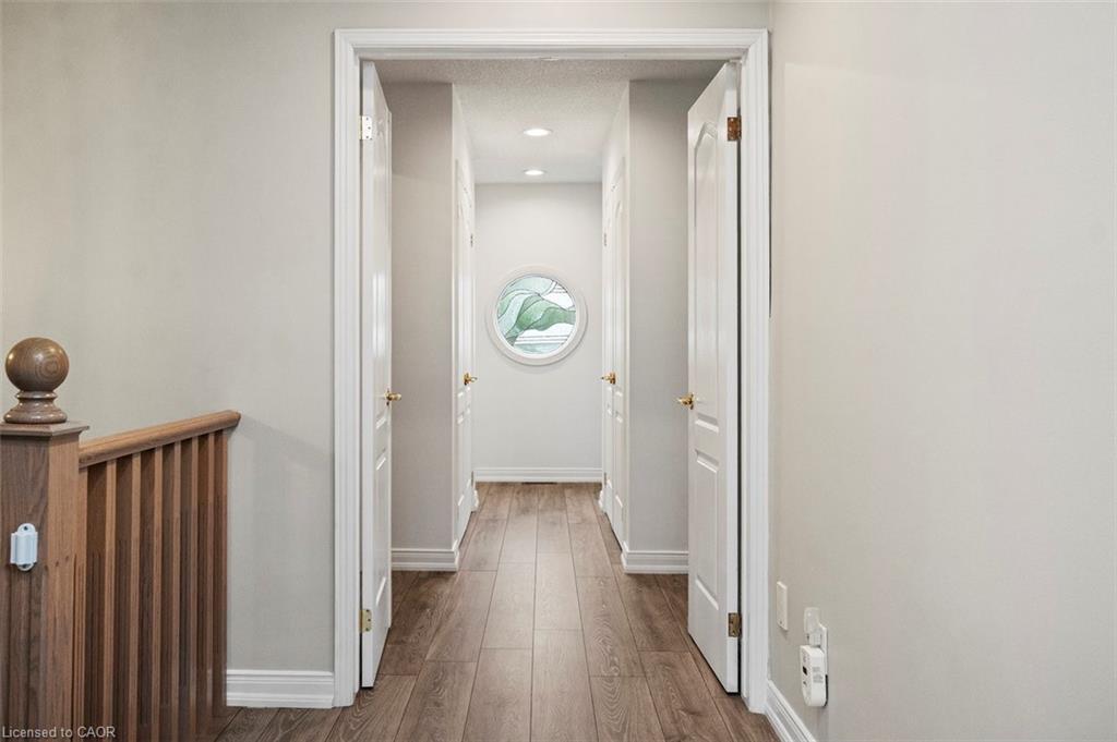 381 Queen Street S, Hamilton, ON - Indoor Photo Showing Other Room