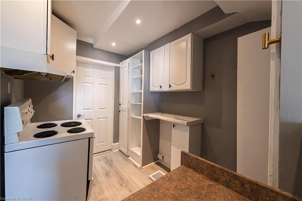 332 Elm Avenue, Windsor, ON