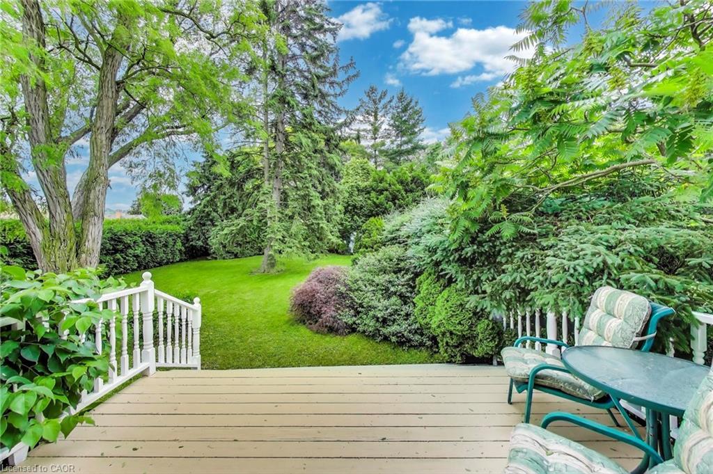 9 Avalon Avenue, Stoney Creek, ON - Outdoor With Deck Patio Veranda