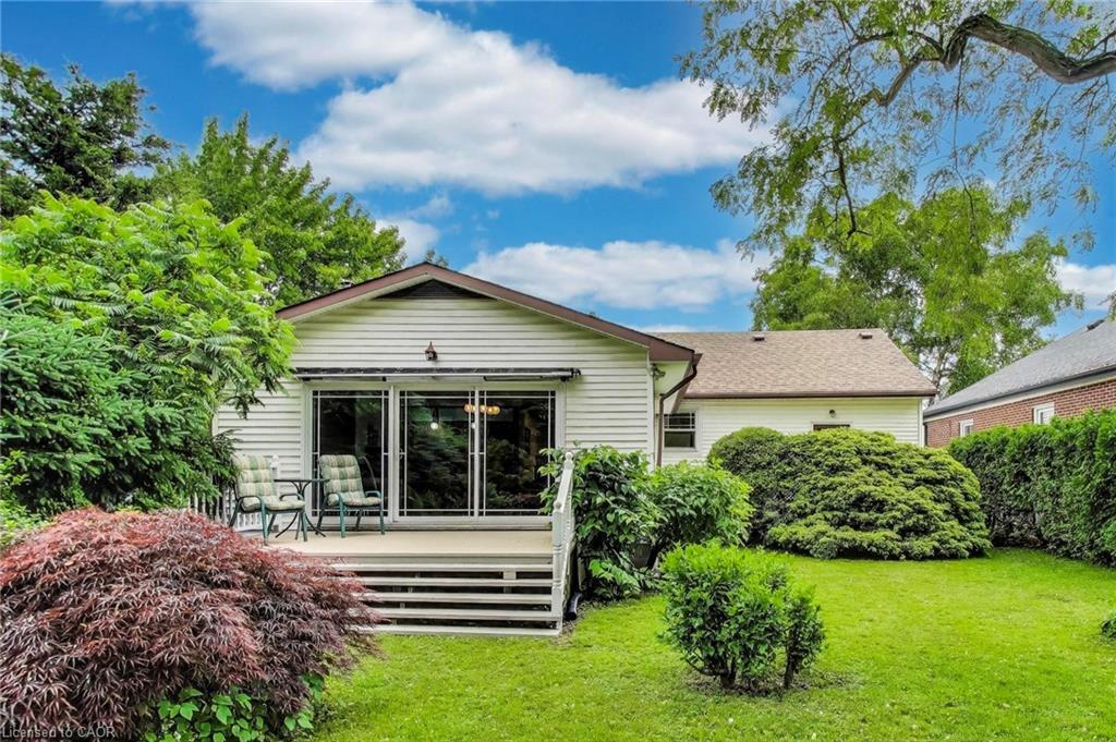 9 Avalon Avenue, Stoney Creek, ON - Outdoor