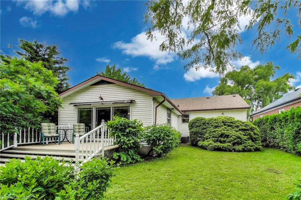 9 Avalon Avenue, Stoney Creek, ON - Outdoor