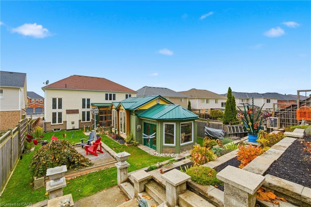 69 Hunter Way, Brantford, ON - Outdoor