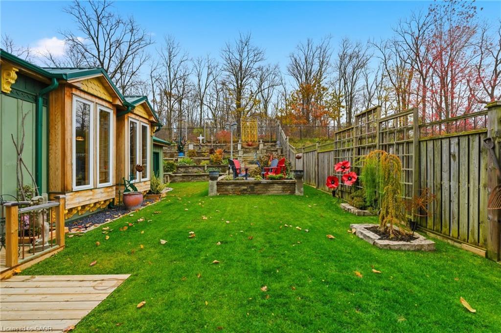 69 Hunter Way, Brantford, ON - Outdoor