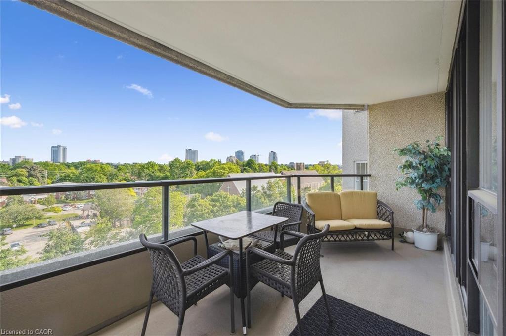 702-6 Willow Street, Waterloo, ON - Outdoor With Exterior