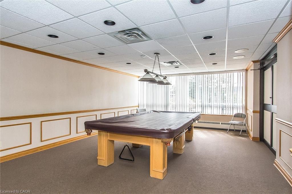 702-6 Willow Street, Waterloo, ON - Indoor Photo Showing Other Room