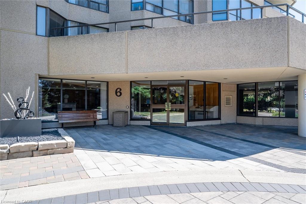 702-6 Willow Street, Waterloo, ON - Outdoor