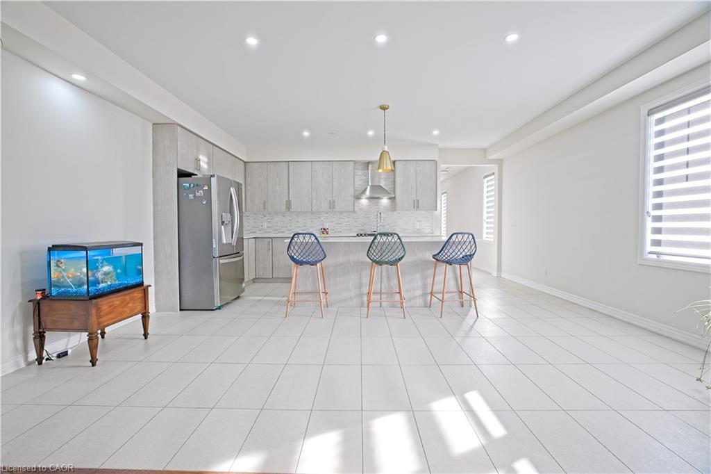 71 Gloria Street, Kitchener, ON - Indoor