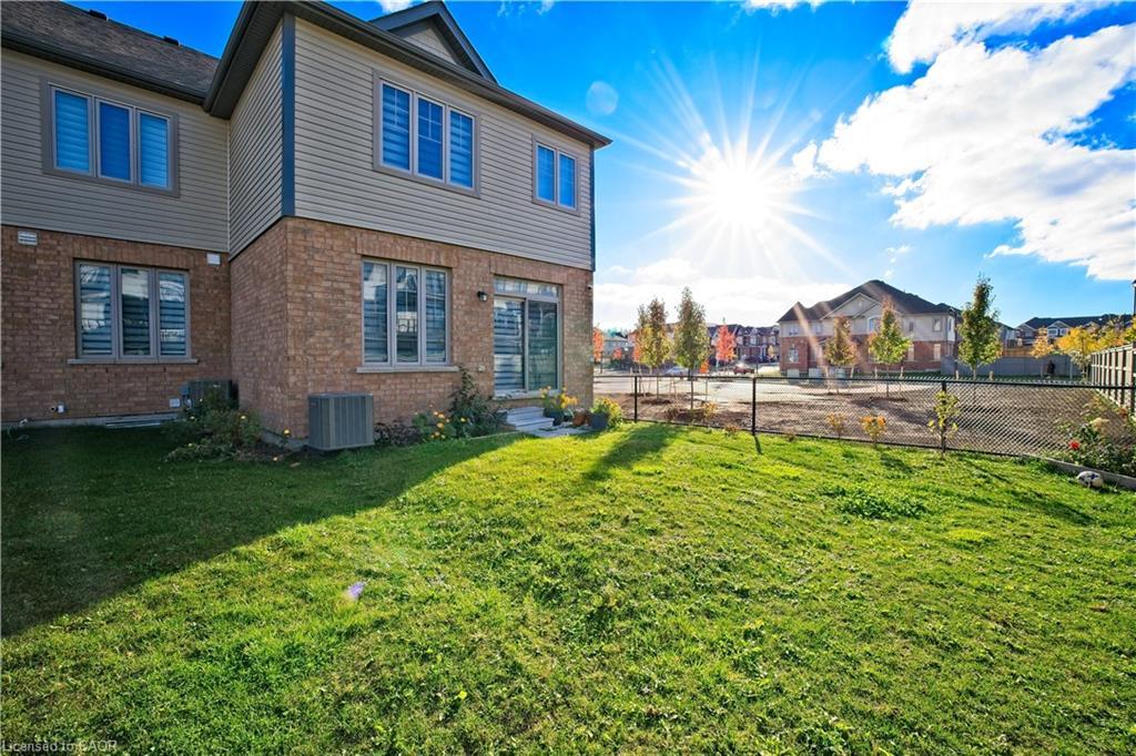 71 Gloria Street, Kitchener, ON - Outdoor