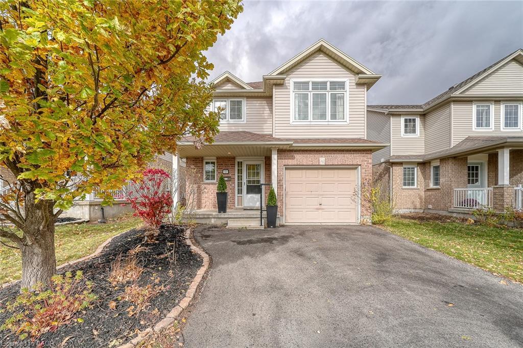 11 Talon Drive, Woodstock, ON - Outdoor With Facade