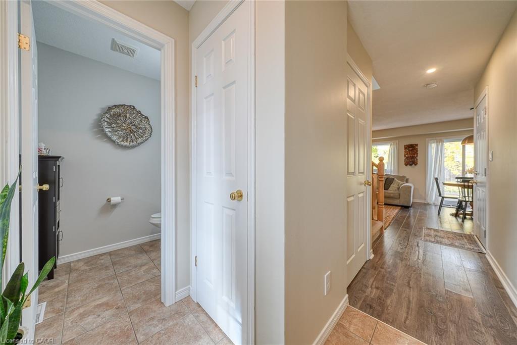 11 Talon Drive, Woodstock, ON - Indoor Photo Showing Other Room