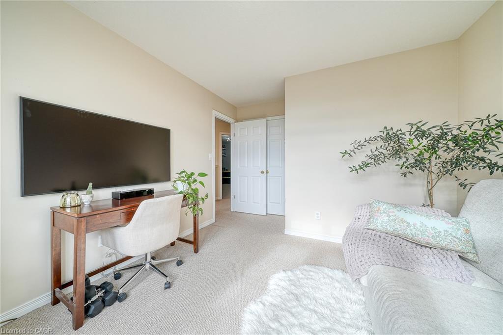 11 Talon Drive, Woodstock, ON - Indoor