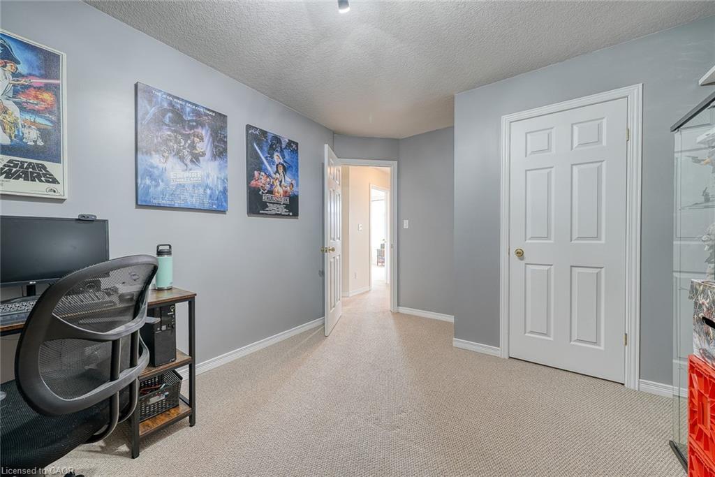 11 Talon Drive, Woodstock, ON - Indoor