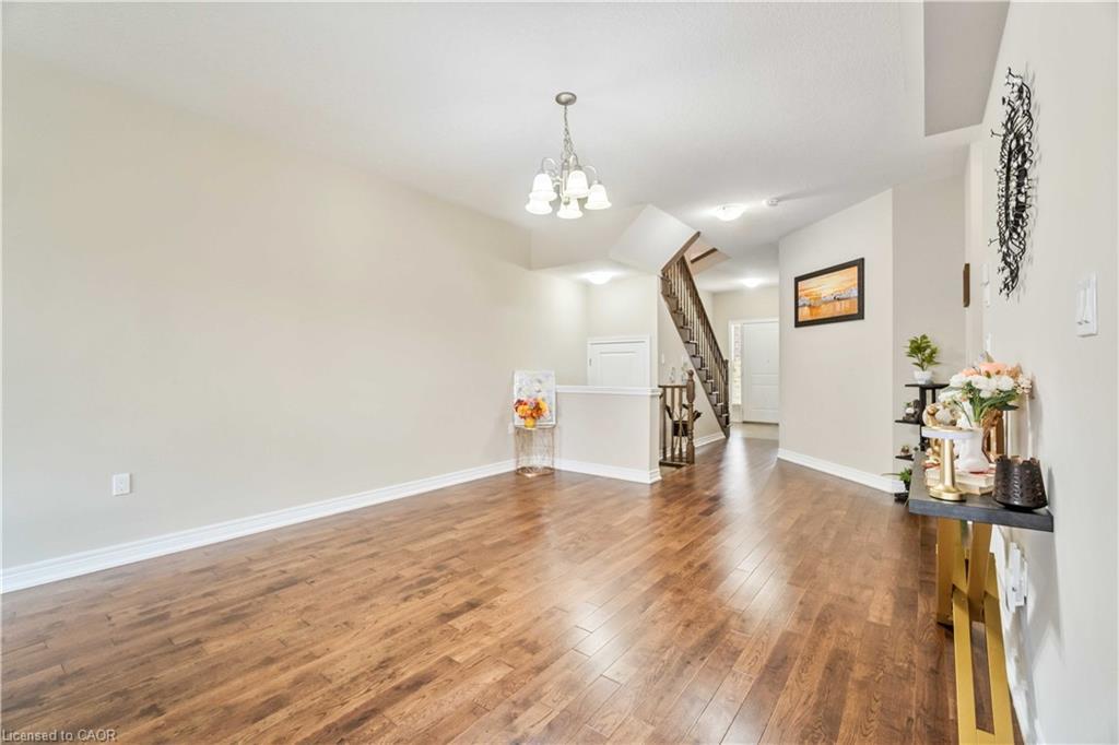 92 Bethune Avenue, Hamilton, ON - Indoor