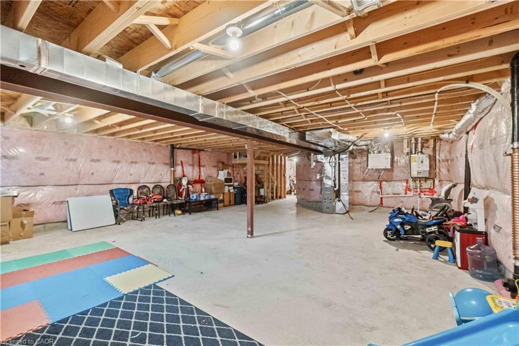 92 Bethune Avenue, Hamilton, ON - Indoor Photo Showing Basement