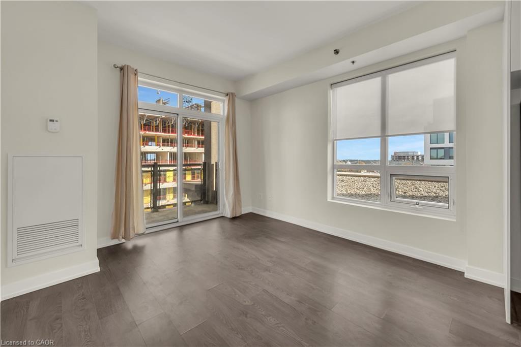 520-2486 Old Bronte Road, Oakville, ON - Indoor Photo Showing Other Room