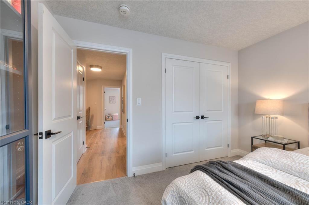 231 Forest Creek Drive, Kitchener, ON - Indoor Photo Showing Bedroom
