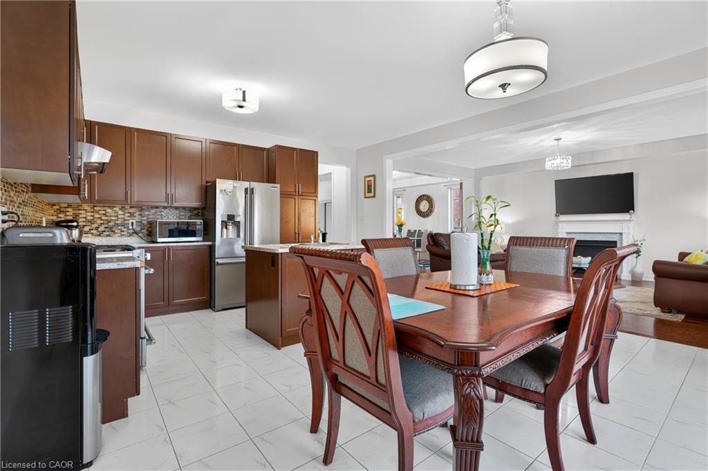 411 Linden Drive, Cambridge, ON - Indoor