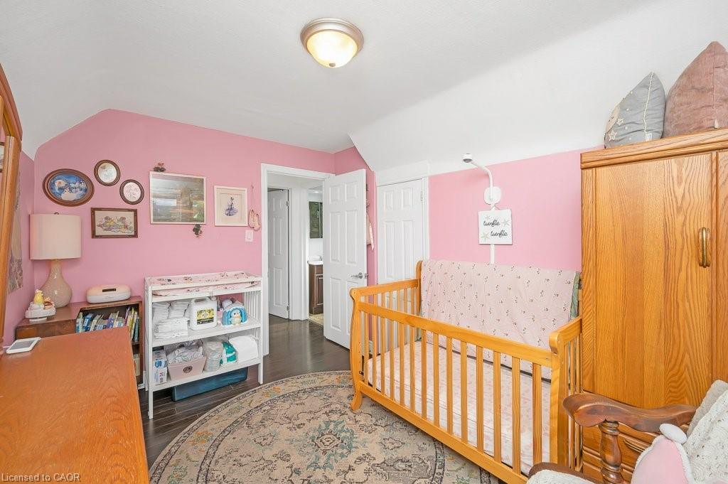 128 Crosthwaite Avenue N, Hamilton, ON - Indoor