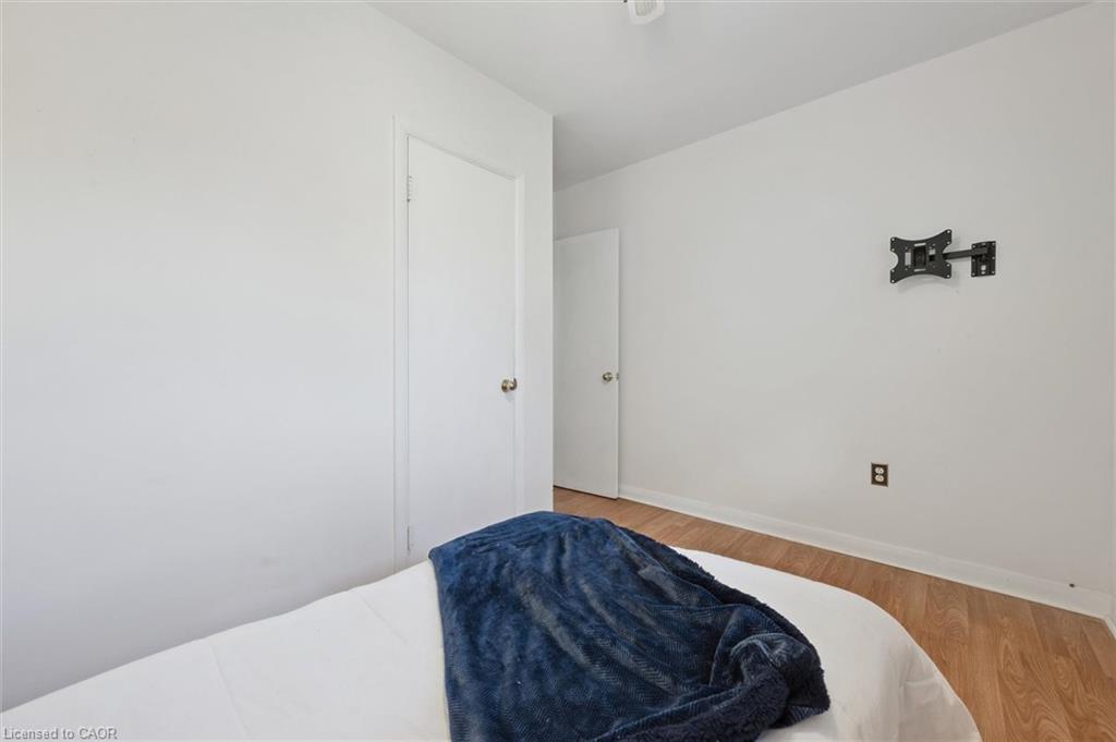 532 Victoria Street S, Kitchener, ON - Indoor