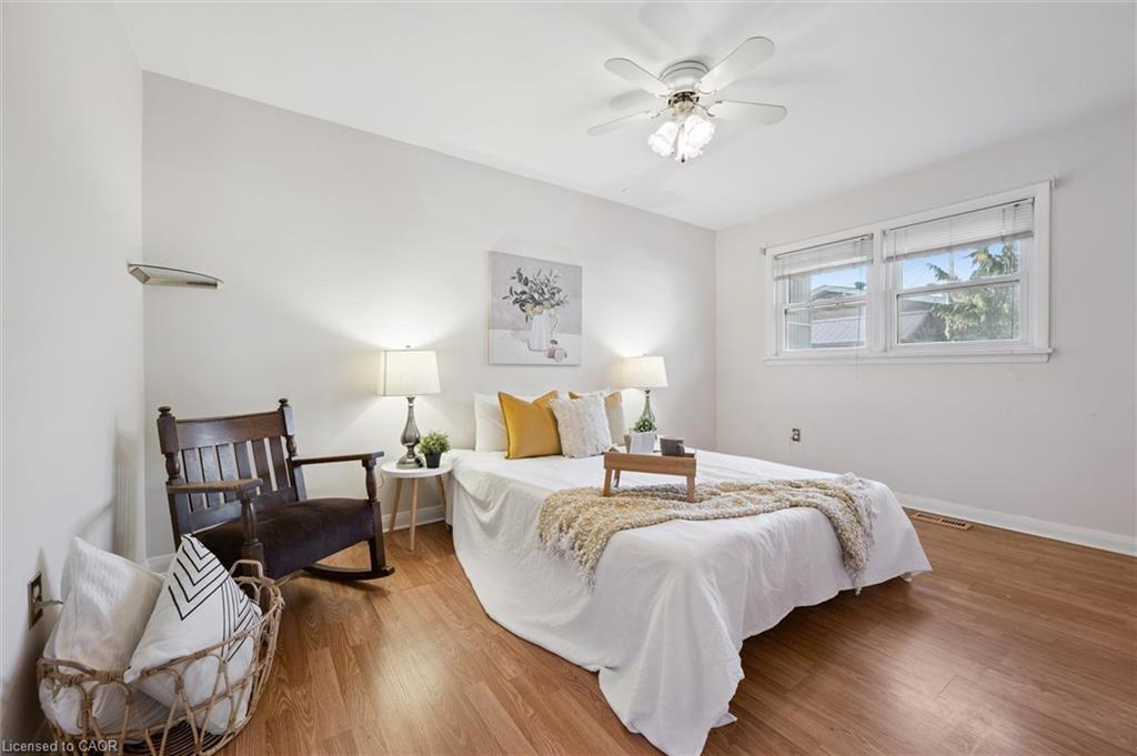532 Victoria Street S, Kitchener, ON - Indoor Photo Showing Bedroom