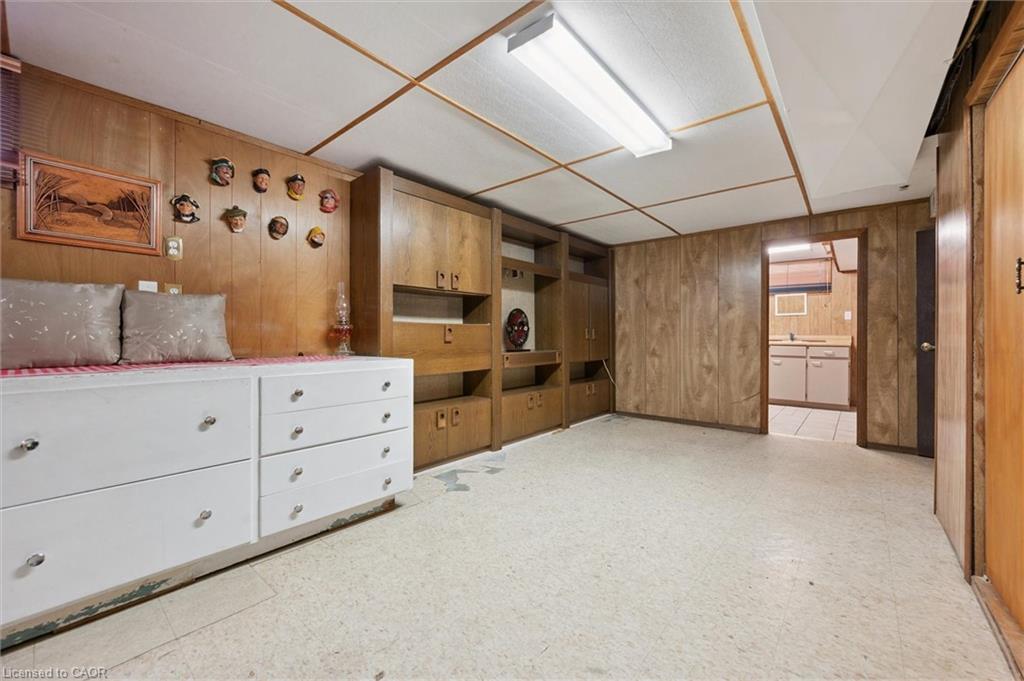 532 Victoria Street S, Kitchener, ON - Indoor