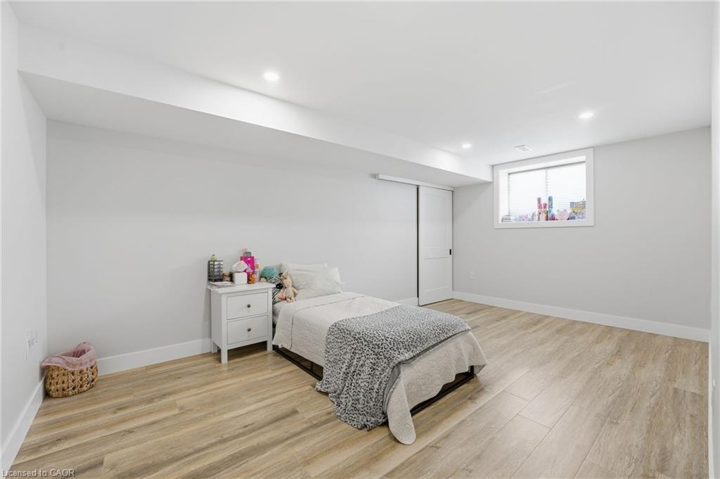 48 Rebecca Drive, Aylmer, ON - Indoor Photo Showing Bedroom