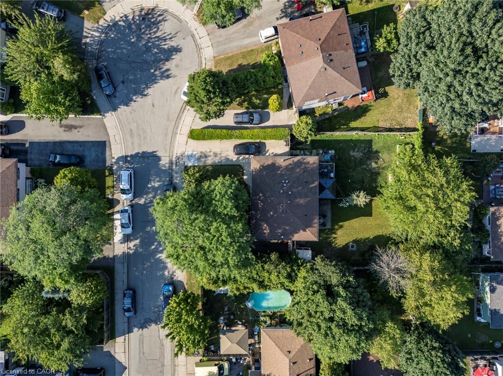 8 Gerrick Court, Hamilton, ON - Outdoor With View