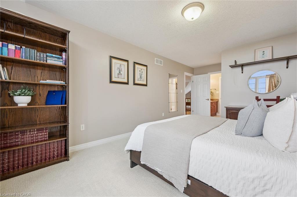 317 Winterburg Court, Waterloo, ON - Indoor Photo Showing Bedroom