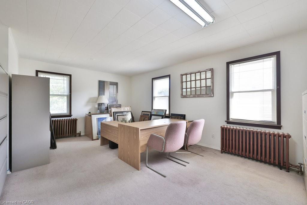 160 King Street E, Mississauga, ON - Indoor Photo Showing Office