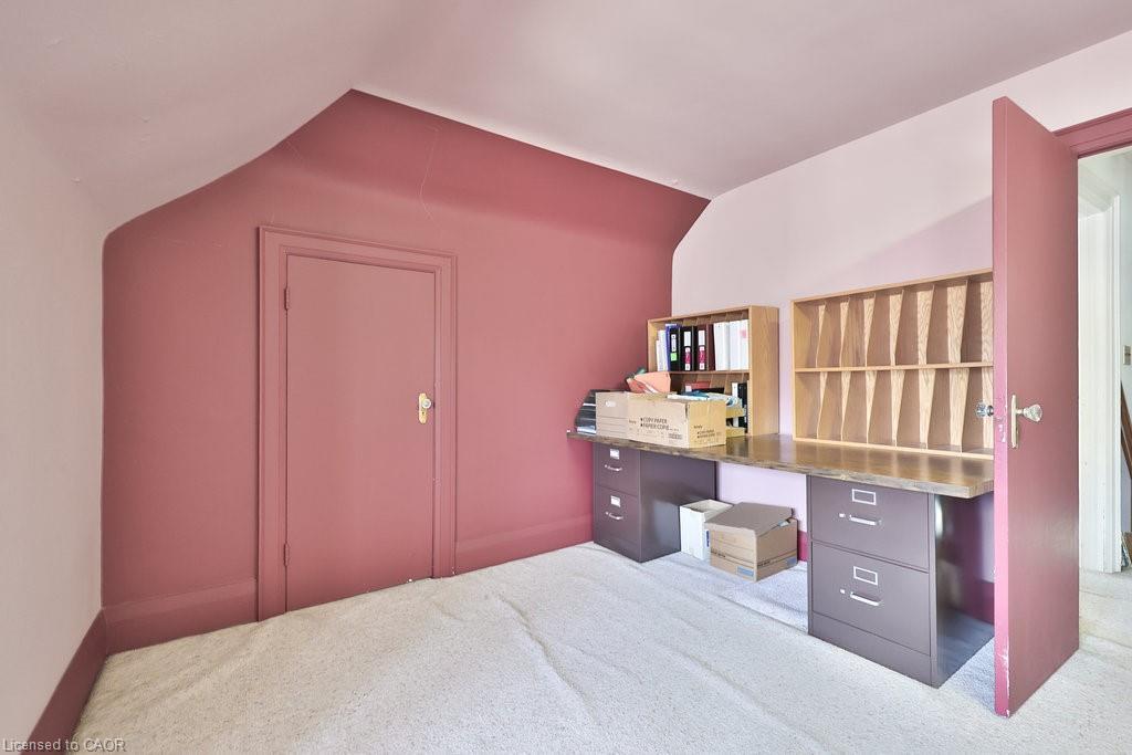 160 King Street E, Mississauga, ON - Indoor Photo Showing Bedroom